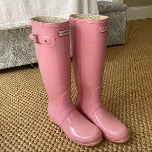 Hunter Classic Tall Glossy Rainboot 8